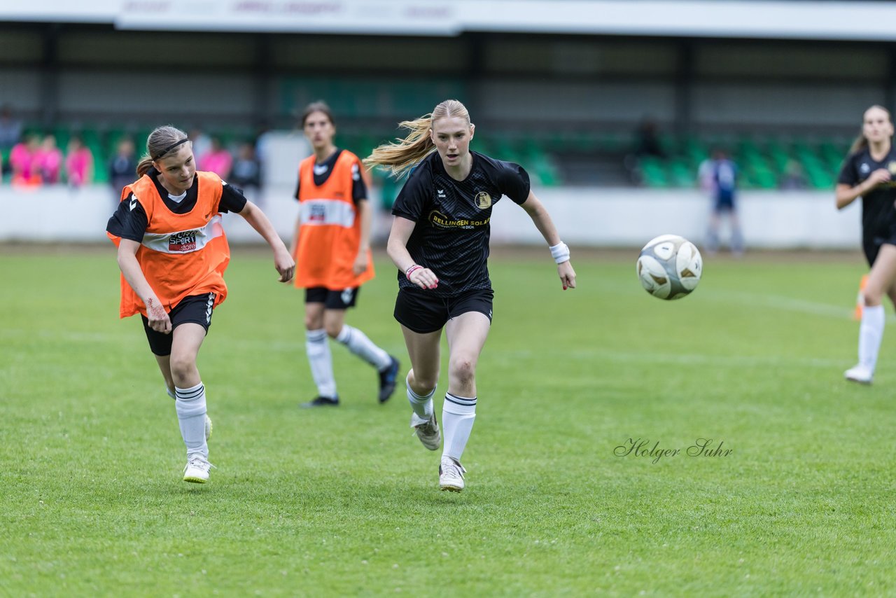 Bild 269 - Loewinnen Cup
